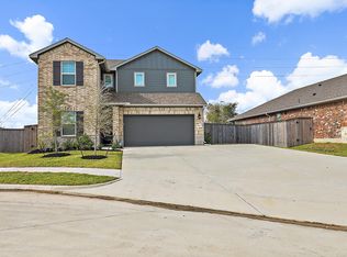 8507 Lake Groove Ln, Baytown, TX 77523