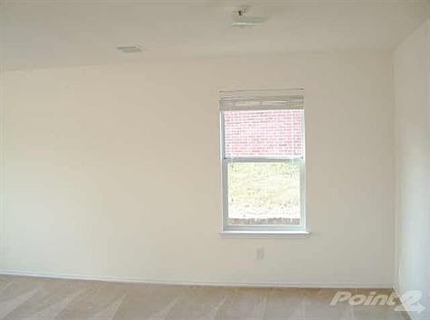 3rd image of 1087 Winding Creek Dr