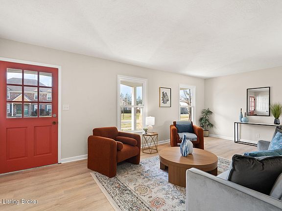 2nd image of 3105 Bushmill Park