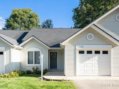 321 Nestlewood Dr, Holland, MI, 49424