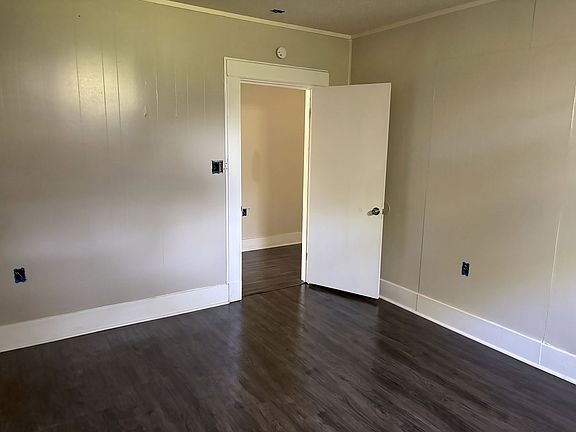 2nd image of 385 Walker Ave