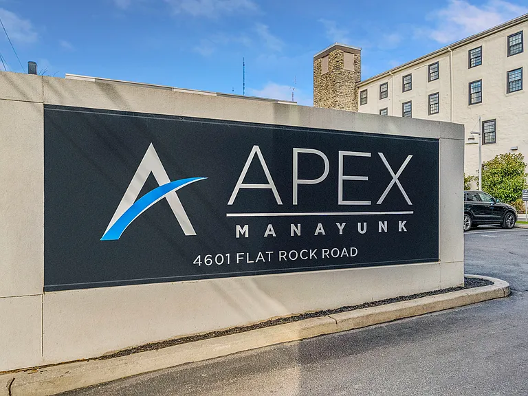 Apex Manayunk — Photo 52