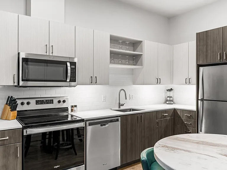 Gordon Lofts — Photo 42