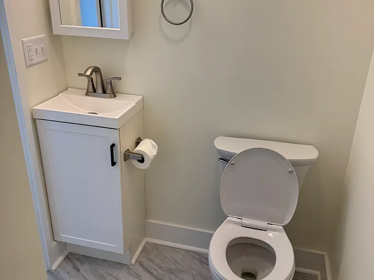 First Floor Bathroom