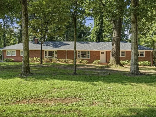 187 Hilltop St, Cleveland, GA 30528