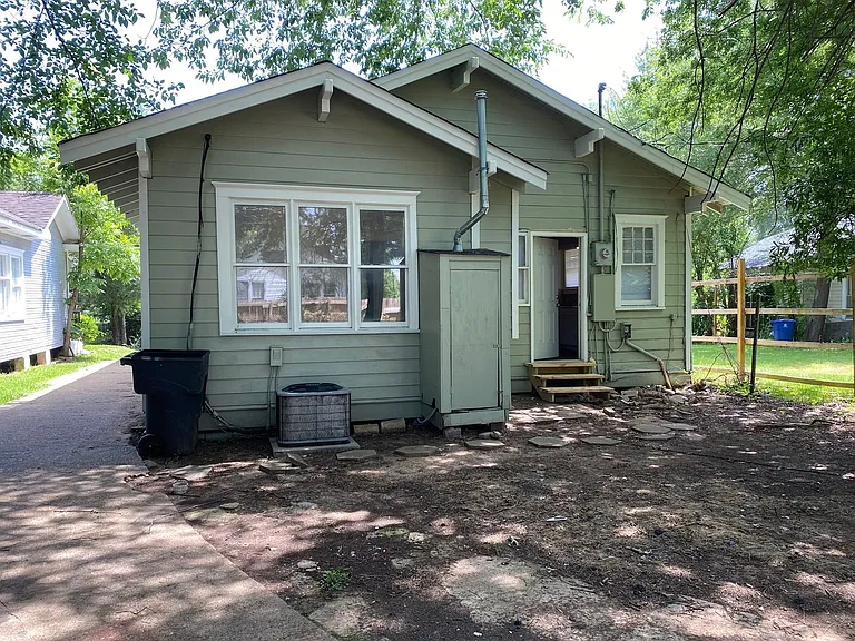 270 Wilkinson St — Photo 12