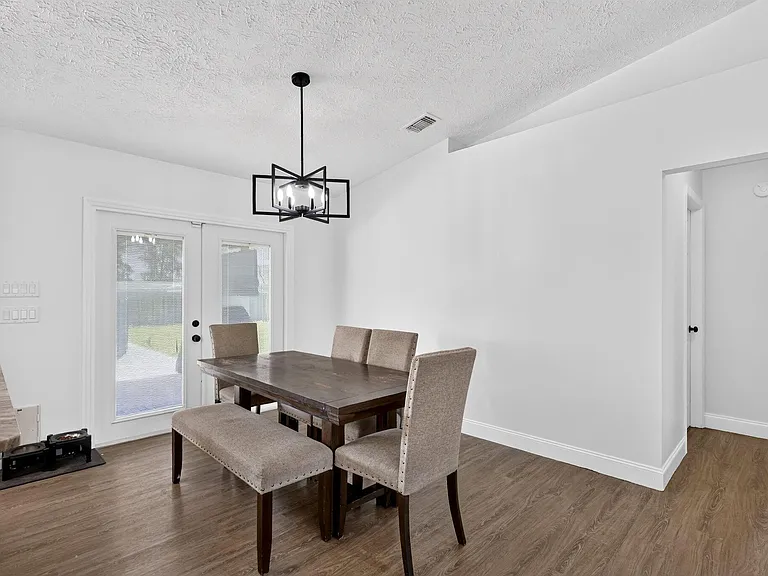 756 SW Ancona Rd — Photo 22