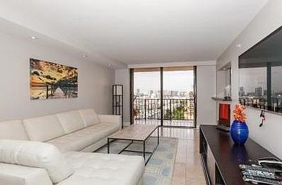 3rd image of 210 174th St APT 1718