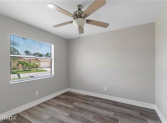 3rd image of 5571 Longleaf Dr