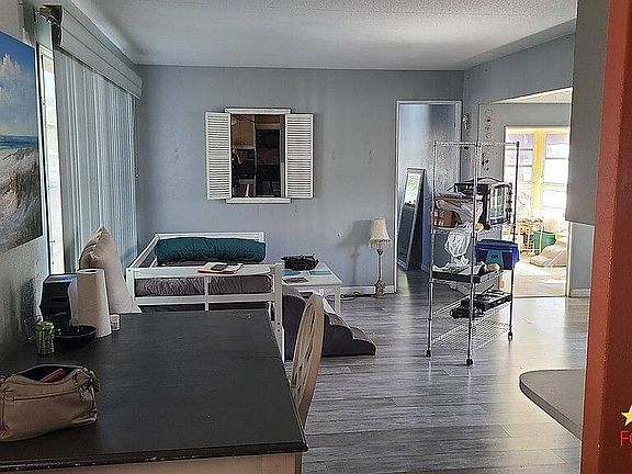 2nd image of 109 Fall Dr