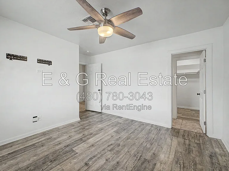 1711 W Montecito Ave — Photo 13