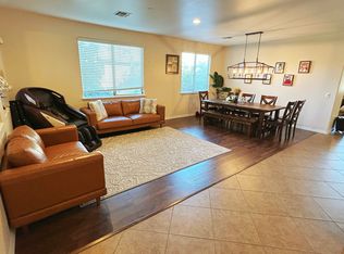 702 W San Carlos Way, Chandler, AZ 85248
