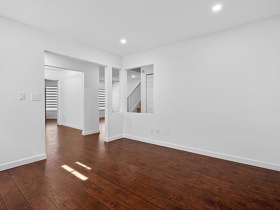 4th image of 3088 Airey Dr #10