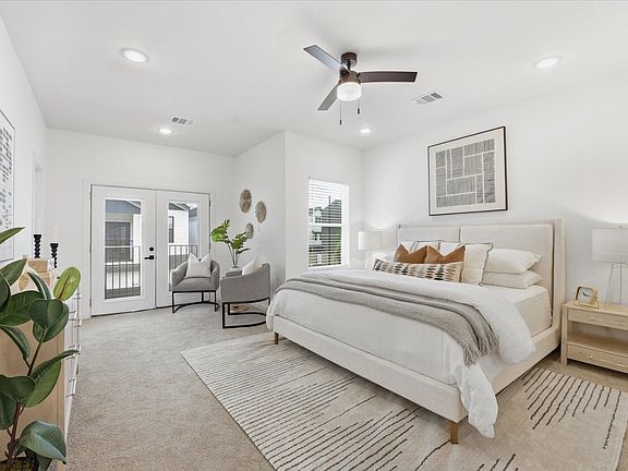 4th image of 866 Rachel St #D