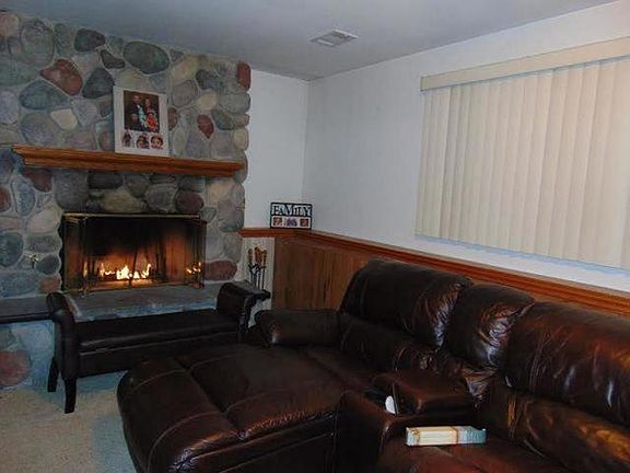 4th image of 2500 Ingalls Ave