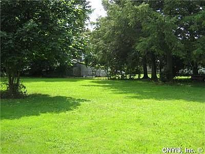 2nd image of 6816 Myers Ln