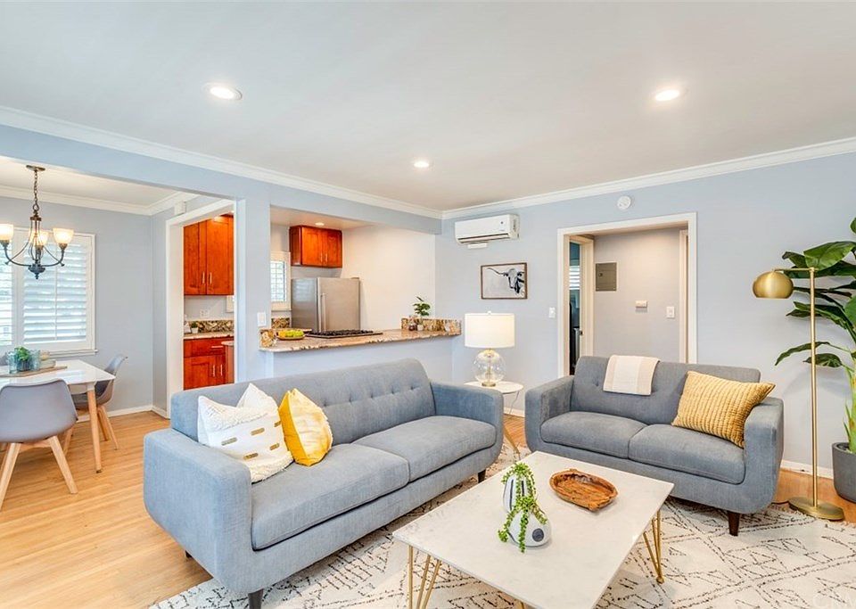 2nd image of 5 E Forest Ave APT C