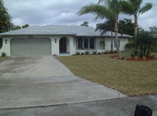 1811 SE 26th Ter, Cape Coral, FL 33904
