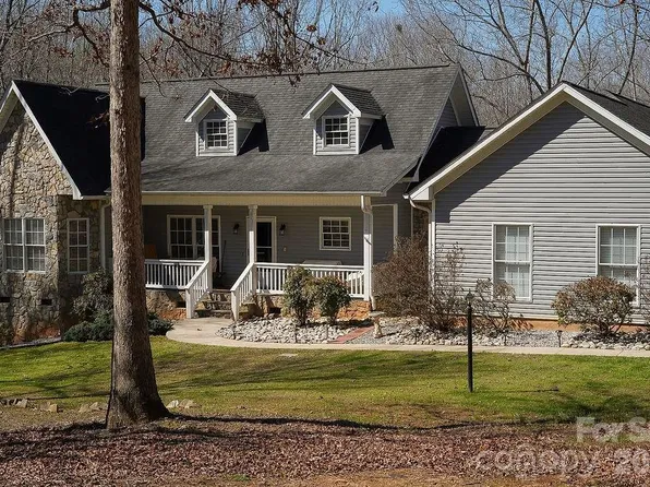 7972 Summit Ridge Dr, Catawba, NC 28609