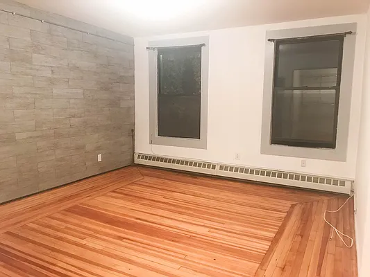 Rented by Ulas Real Estates Inc | media 26