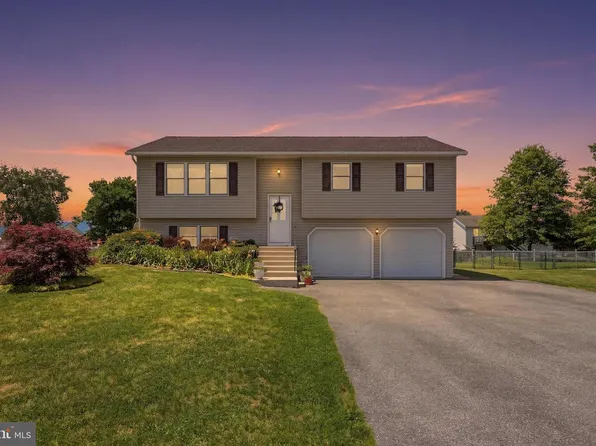 274 Pattison Dr, Shippensburg, PA 17257