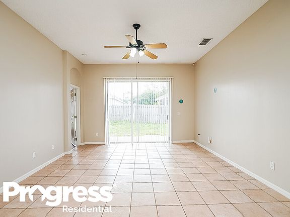 3rd image of 969 Cherry Valley Way