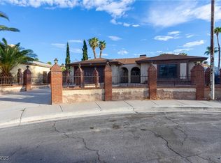 5881 Arandas Ct, Las Vegas, NV 89103