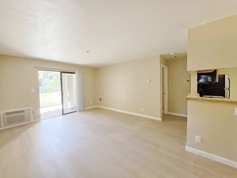 880 E Fremont Ave #301 — Photo 6