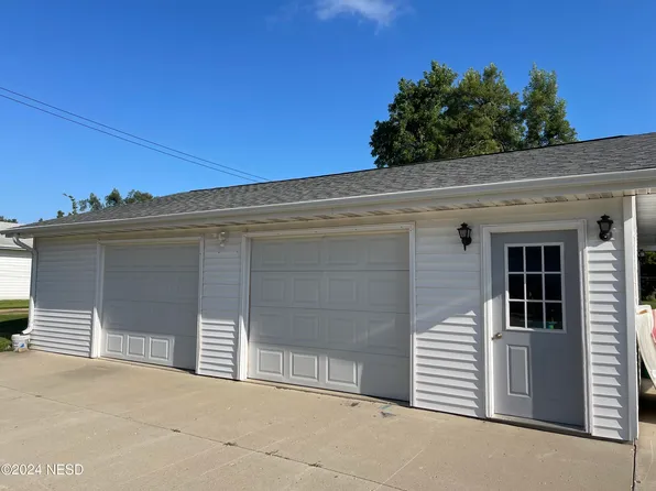 355 Frontier St, Toronto, SD 57268