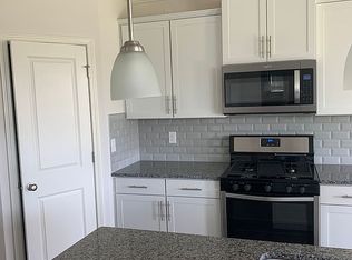 617 Highgarden Ln, Boiling Springs, SC 29316