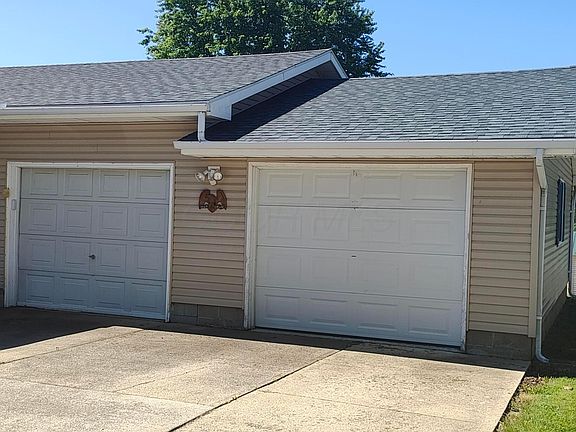 2nd image of 577 Leslie Trce NW