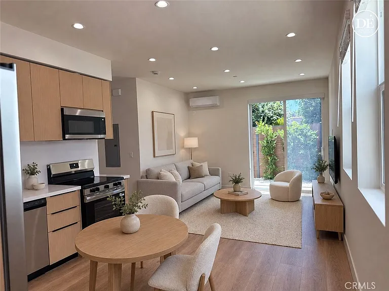 4121 Lafayette Pl #D — Photo 1