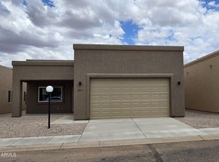 307 S Meadowood Ln, Sierra Vista, AZ 85635