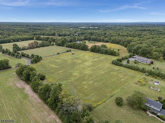 3rd image of 130 Fitzer Rd
