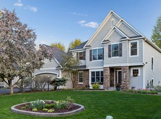 10423 Raleigh Rd, Woodbury, MN 55129