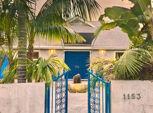 1153 N Poinsettia Pl, West Hollywood, CA 90046