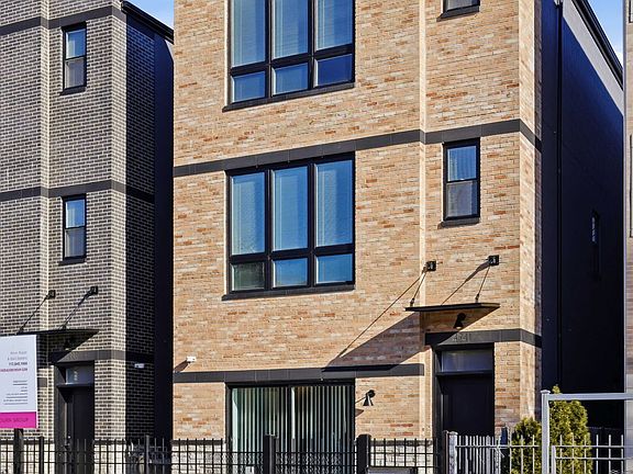 4th image of 4739 S Indiana Ave #1-3