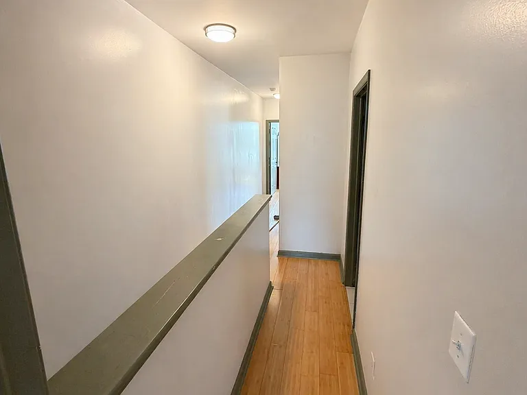 1226 N 50th St — Photo 12