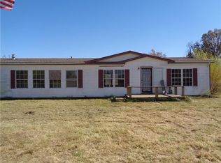 22521 Bobwhite Rd, Lawson, MO 64062