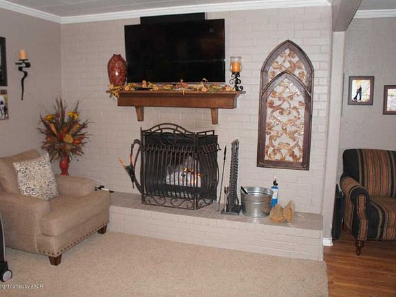 5th image of 704 E 16th Ave
