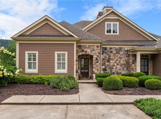 105 Portside Ct #A, Sunset, SC 29685