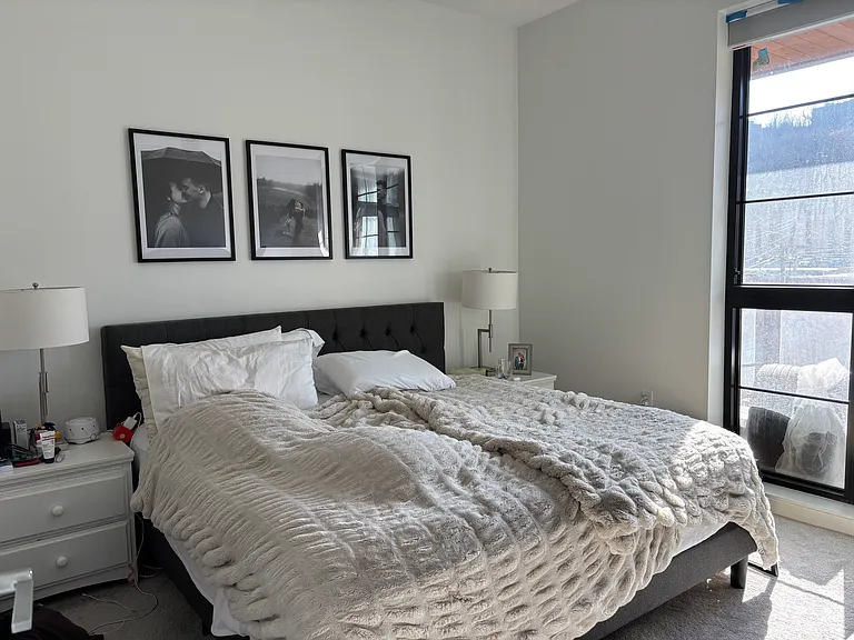 2635 Penn Ave #216 — Photo 11