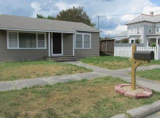 205 E Jones St, Beeville, TX 78102