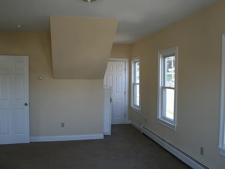 33 Fairfield Ave #B — Photo 12