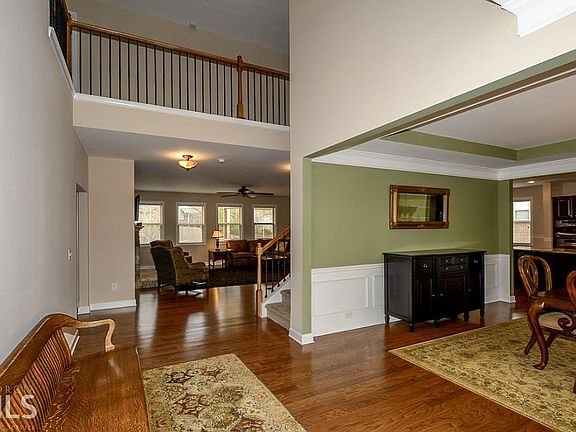 3rd image of 4933 Sydney Ln #7