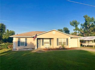 40516 E 6th Ave, Umatilla, FL 32784
