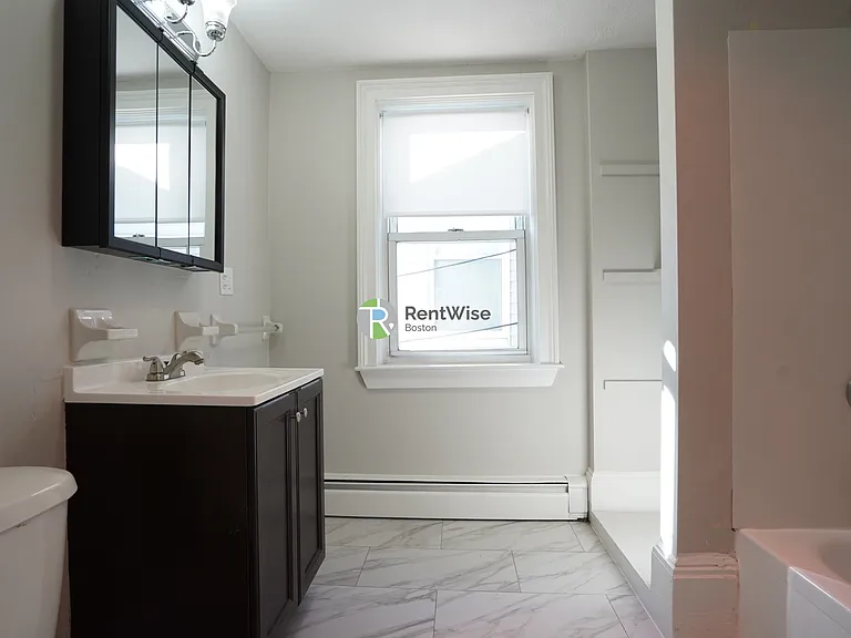 3 Winship Pl — Photo 17
