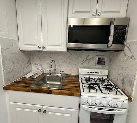 3rd image of 1011 Arlington Blvd APT 546