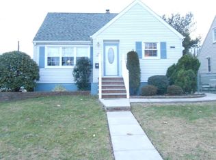 215 Lincoln Ave, Mount Ephraim, NJ 08059