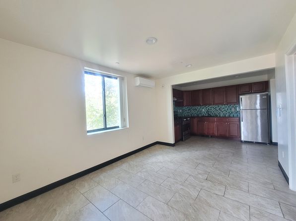 461 Winthrop St #4A